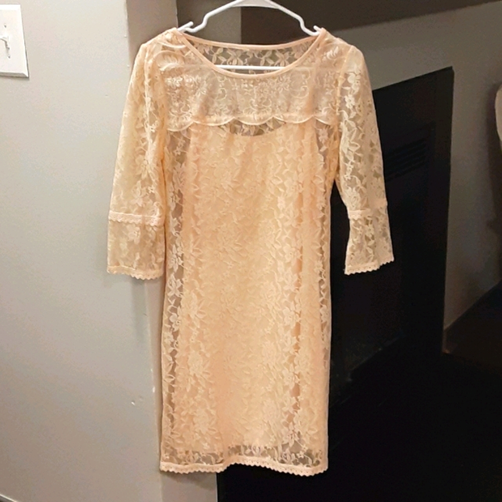 Lace dress